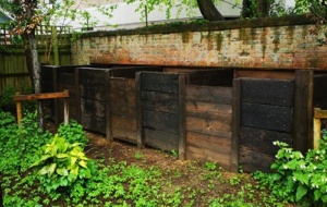 Stavs compost bins