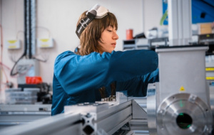 Dr Robin Timmis aligns the OHREX spectrometer Credit: Helen Towrie