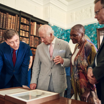 His Majesty The King visits Univ