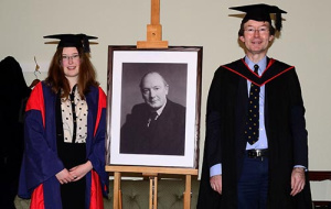 Professor Jonathan and Dr Alice Bowen (2008, Chemistry) with the portrait of E J Bowen